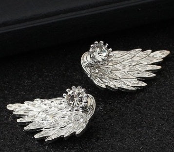 European and American foreign trade retro three-dimensional angel wings stud earrings feather-studded alloy puncture earrings