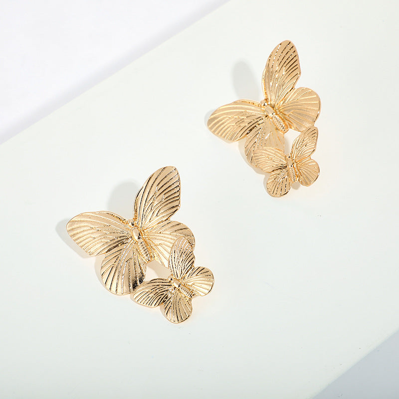 New European And American Creative Alloy Double Butterfly Earrings Retro Gold Exaggerated Size Butterfly Earrings Earrings Women