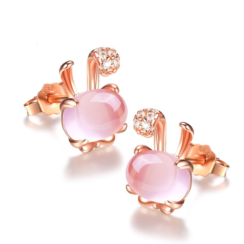 Korean version of the necklace rose gold natural hibiscus stone crystal rabbit female pendant