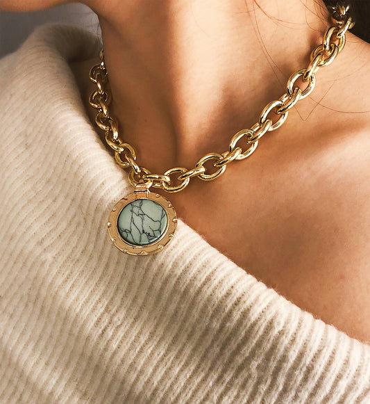 Exaggerated geometric large round necklace