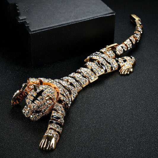 Eco-friendly Exaggerated Tiger Brooch With Diamonds