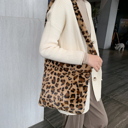 Leopard print plush crossbody bag