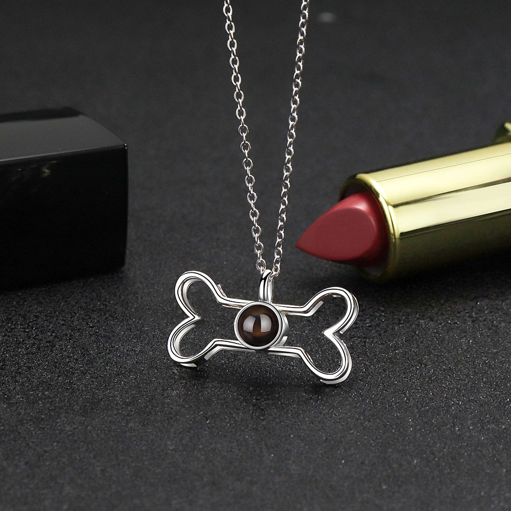 Fashion Niche Language Projection Necklace