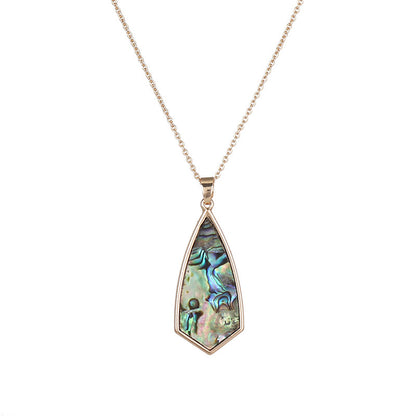 Trendy Leopard Print Abalone Character Necklace