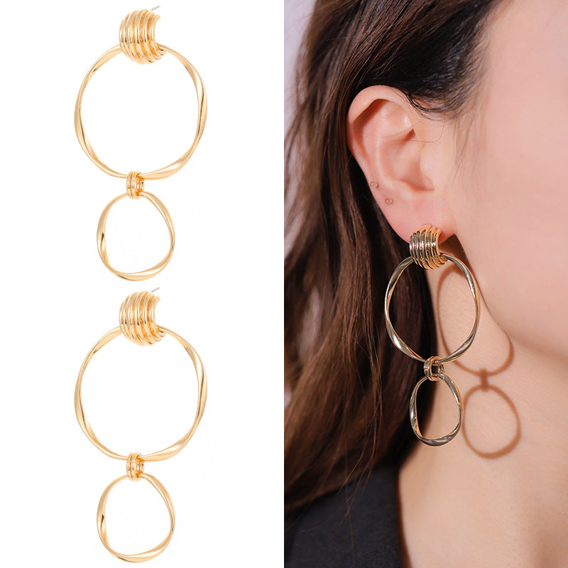 Women's Exaggerated Metal Grain Gold-plated Earrings