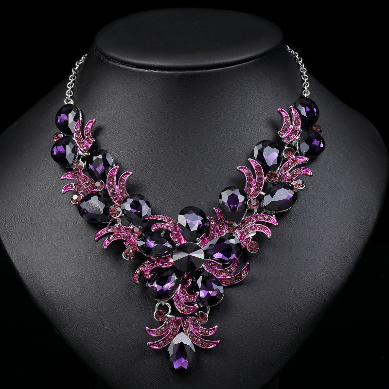 Diamond-Set Alloy Drop-Shaped Exaggerated Jewelry Necklace