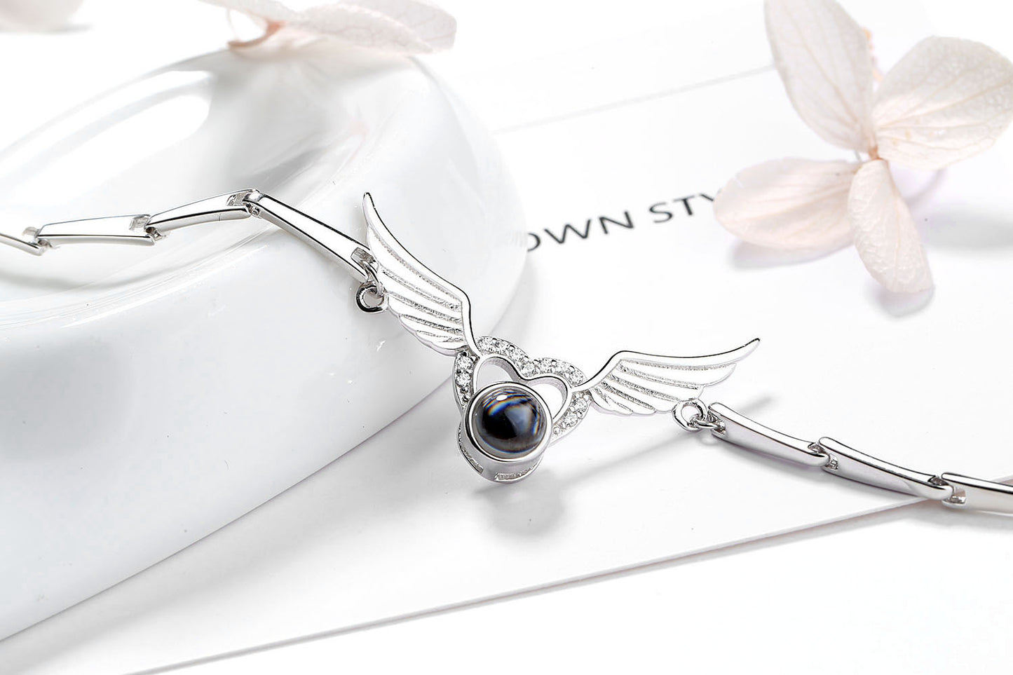 Angel Wings Projection Bracelet