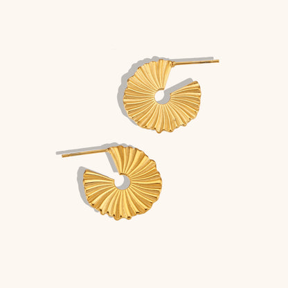 Exaggerated SUNFLOWER Metal Stud Earrings