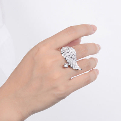 Angel wings ring