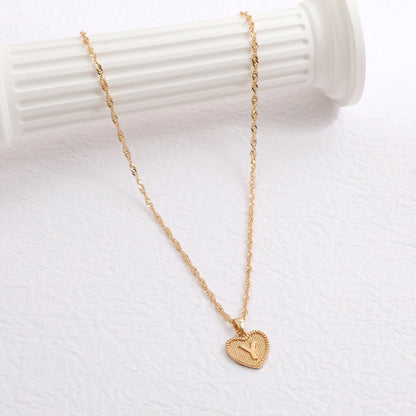 Fashion Jewelry Creative Simple Women's Peach Heart Letter Necklace Love Pendant