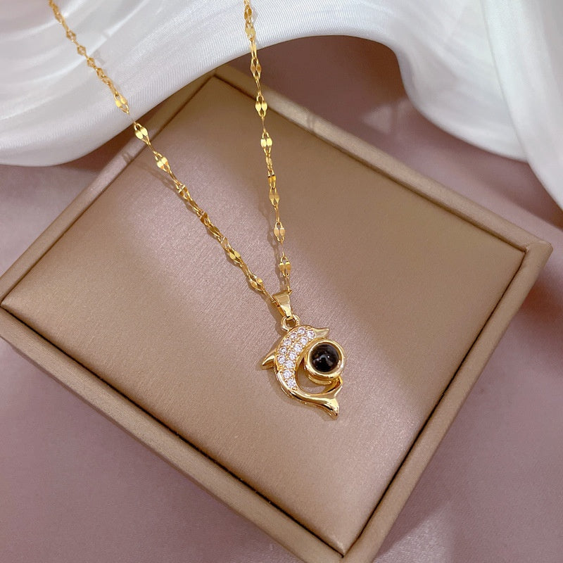 Light Luxury Dolphin Projection Stone Necklace