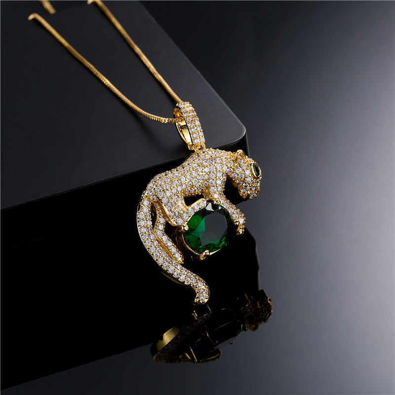 Retro Domineering Leopard Pendant Necklace