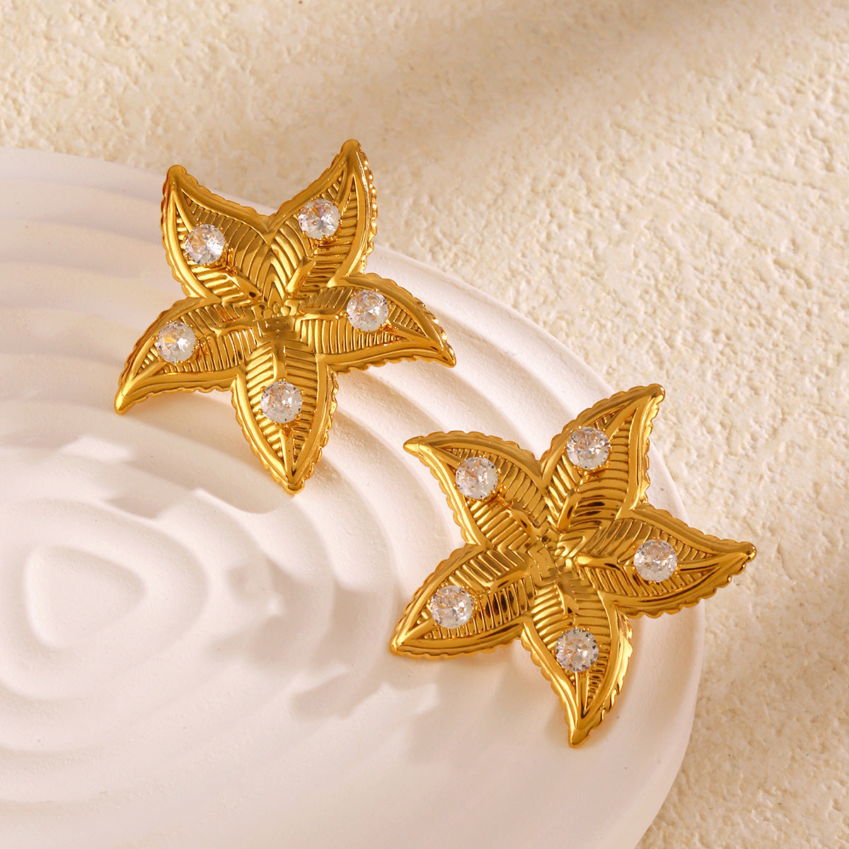 Rusty Steel Exaggerated Design Starfish Earrings Women's Seaside