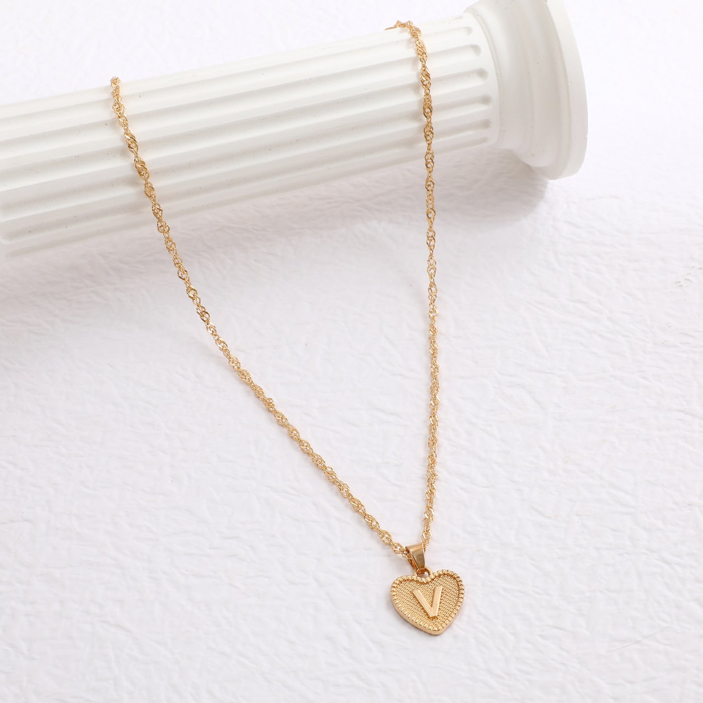 Fashion Jewelry Creative Simple Women's Peach Heart Letter Necklace Love Pendant