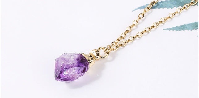 Amethyst Rough Stone Gold Plated Pendant Necklace Simple Style Ladies Jewelry Clavicle Chain
