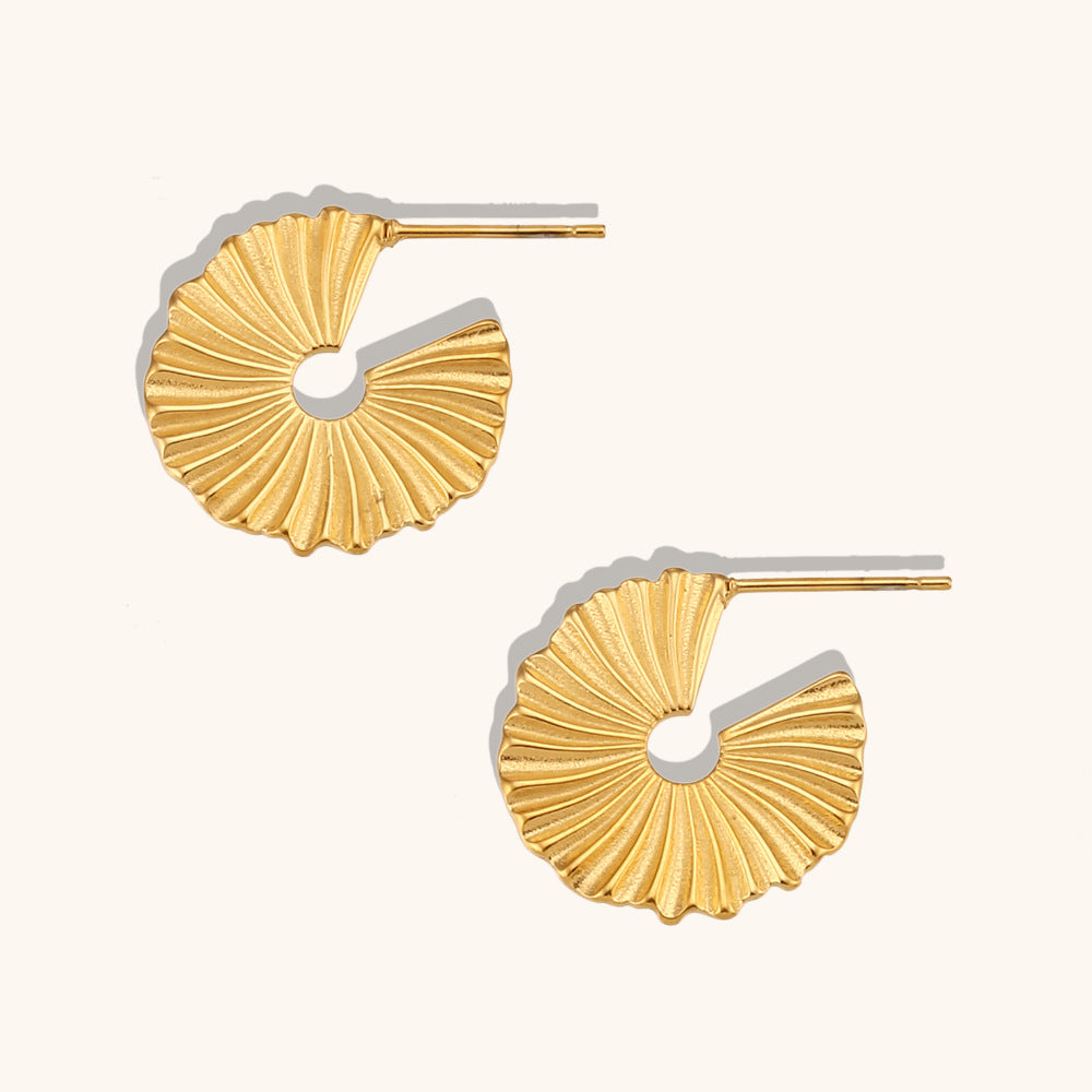 Exaggerated SUNFLOWER Metal Stud Earrings