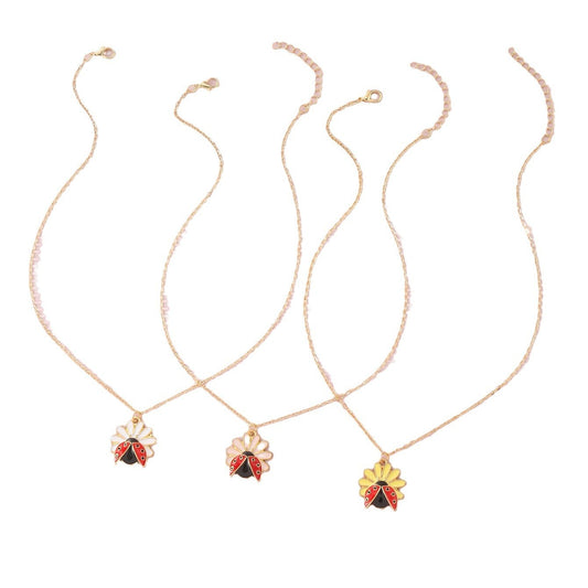 Children's Jewelry Pastoral Style Flower Ladybug Necklace Cute Cartoon Seven-spot Ladybug Pendant