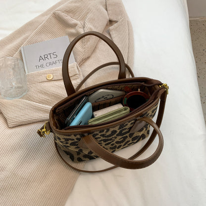 Small Bag Female Leopard Print Portable Fashion